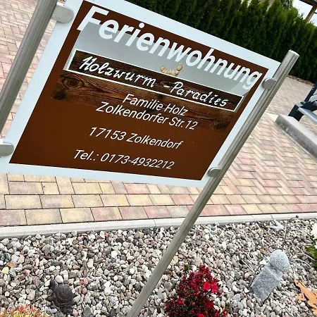 „holzwurm-paradies“ * Ivenack