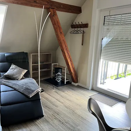 „holzwurm-paradies“ *