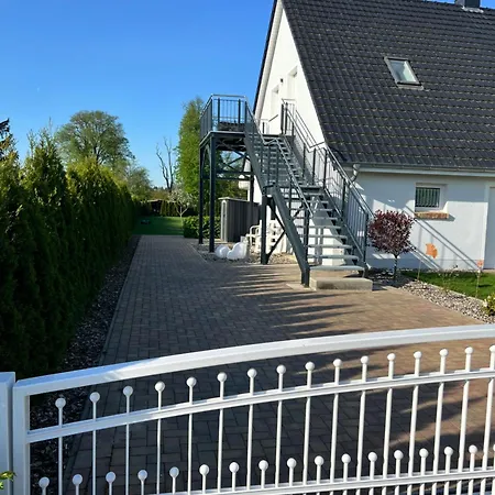 „holzwurm-paradies“