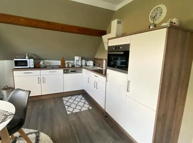 „holzwurm-paradies“ Appartement Ivenack