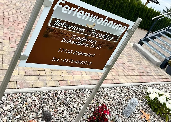 „holzwurm-paradies“ * Ivenack