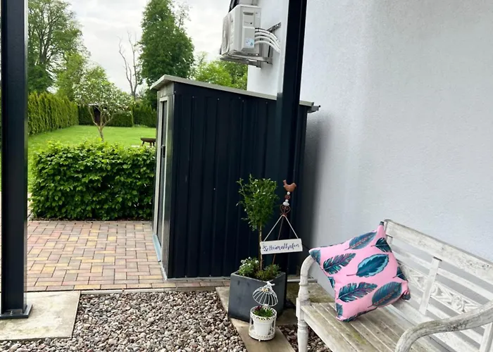 „holzwurm-paradies“